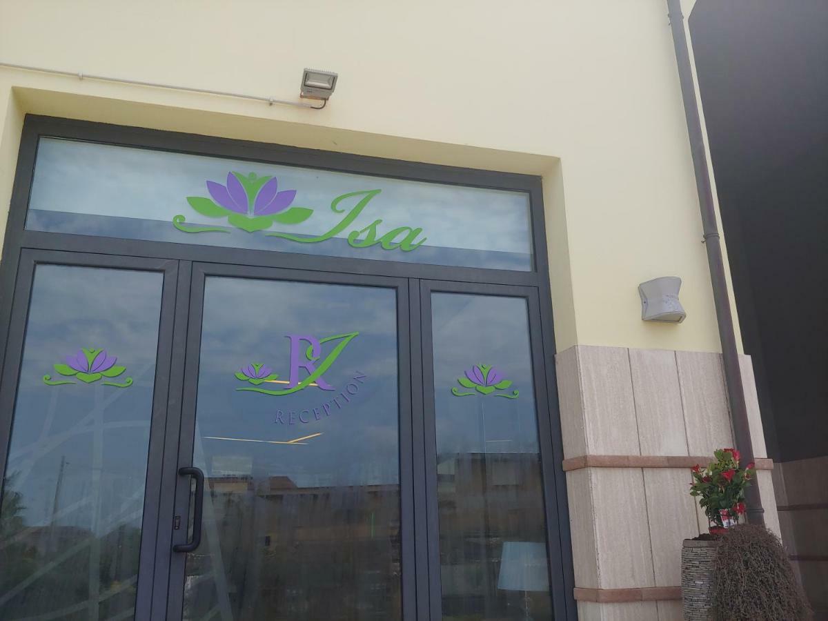 Isa Residence Fiumicino Airport Exterior photo